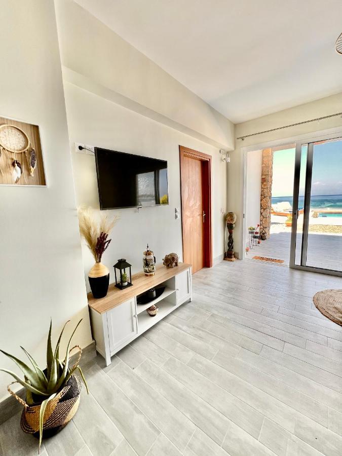 Vaso Beach Front Villa Ялиссос Экстерьер фото